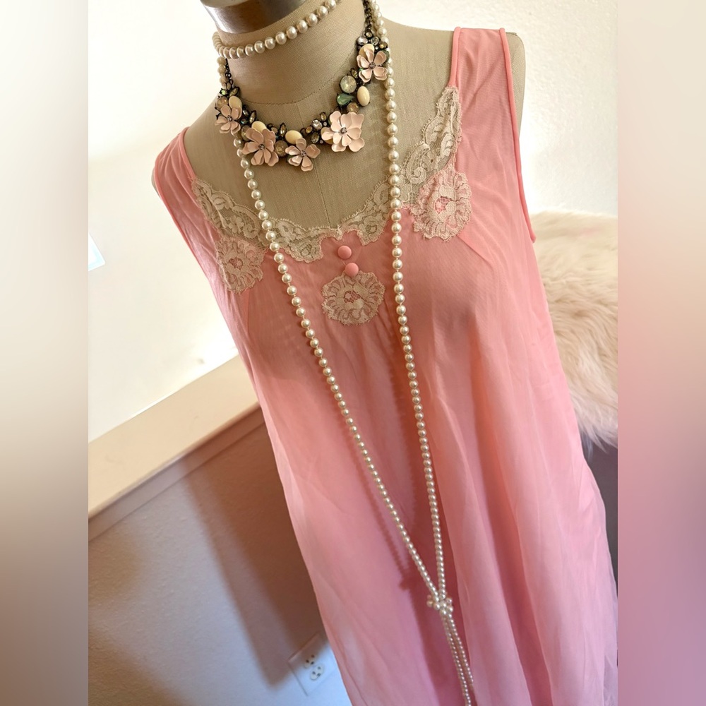 EUC M Pink Lace Vintage Nightgown Set RARE HTF - Picture 9 of 13